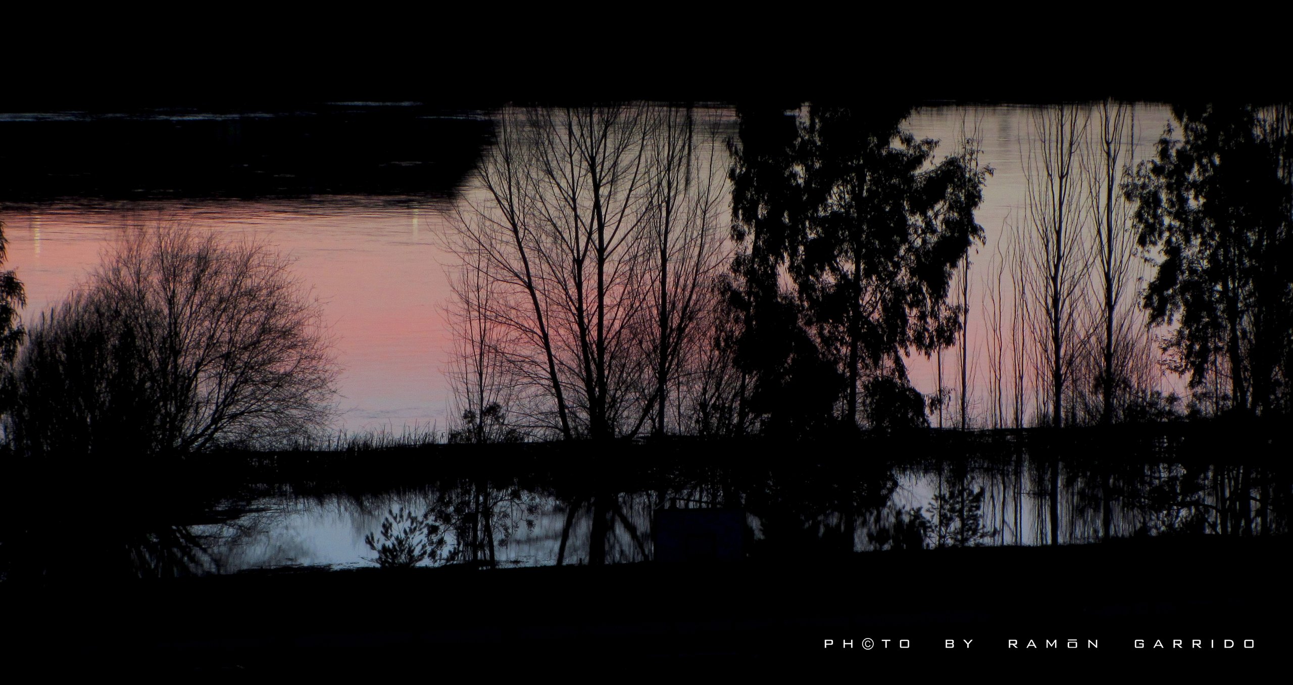 Mérida Reflejos en el río